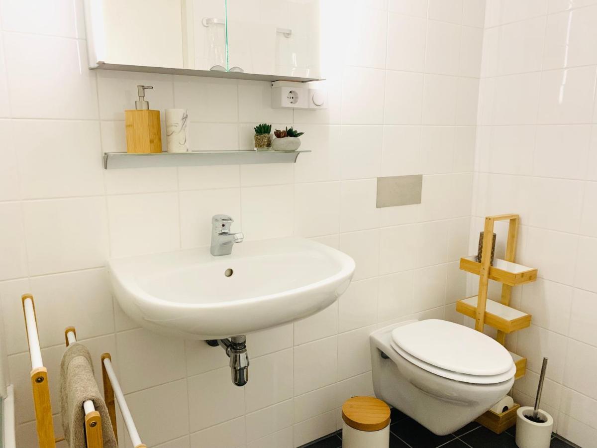Ruhige Wohnung Im Gasometer Wien *Wifi*U3*Netflix* Dış mekan fotoğraf