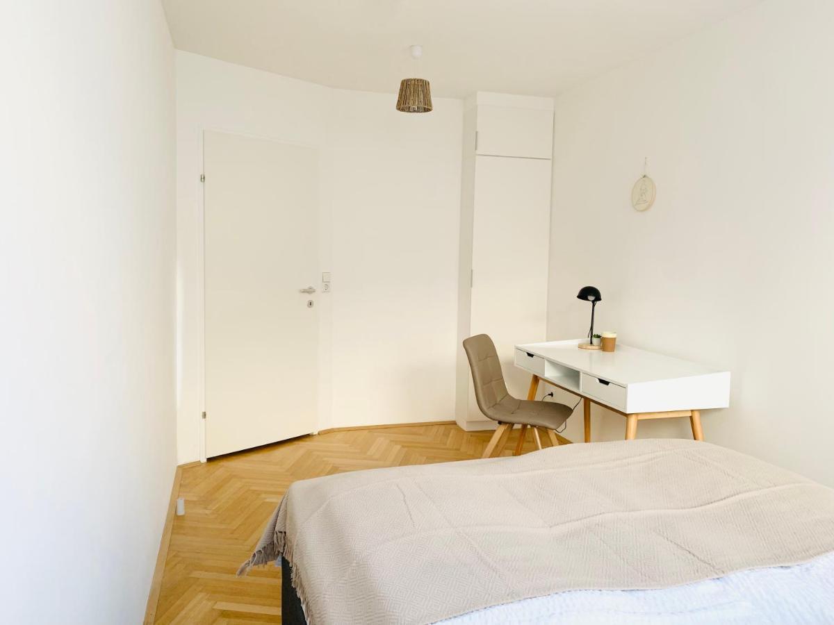 Ruhige Wohnung Im Gasometer Wien *Wifi*U3*Netflix* Dış mekan fotoğraf