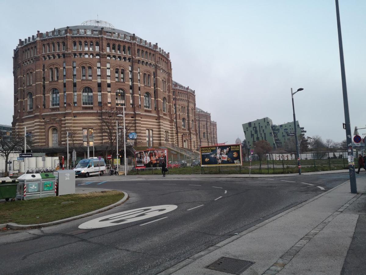 Ruhige Wohnung Im Gasometer Wien *Wifi*U3*Netflix* Dış mekan fotoğraf
